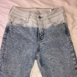 Skinny jeans, size zero